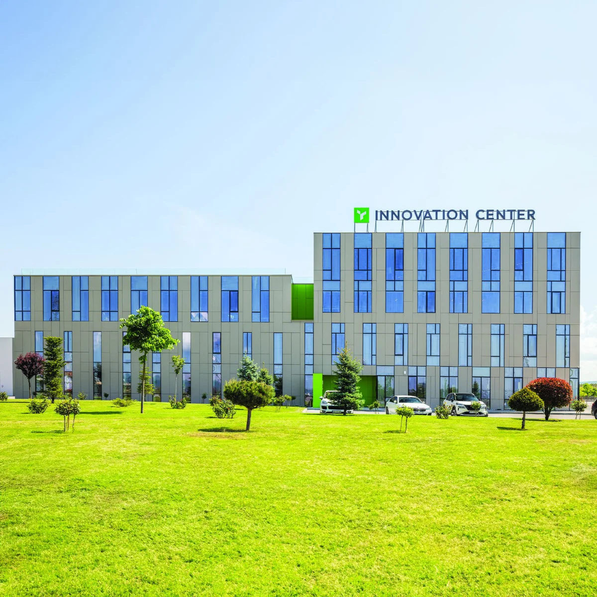 Exterior of the Innovation Center as published in the Business Park catalogue