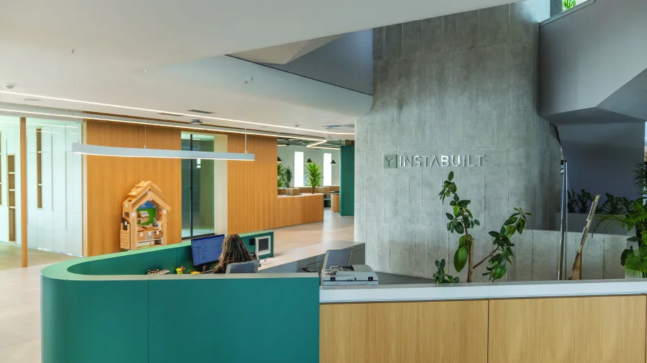 Reception desk and welcome area inside the Innovation Center